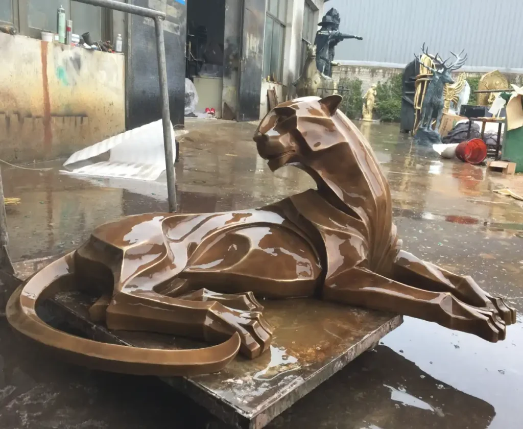bronze leopard statue