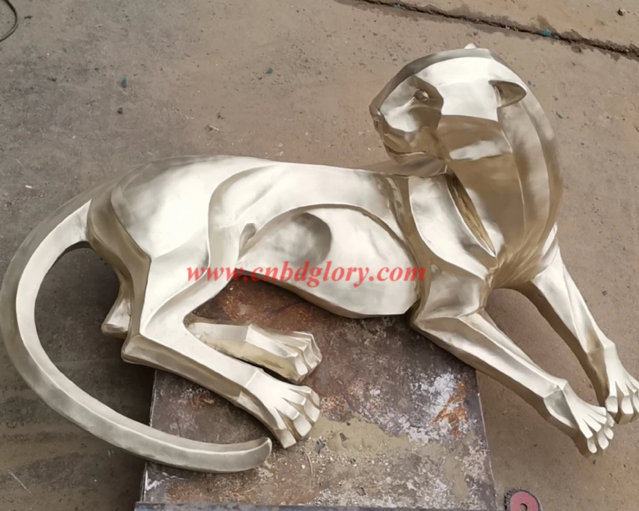 Bronze Leopard Statue